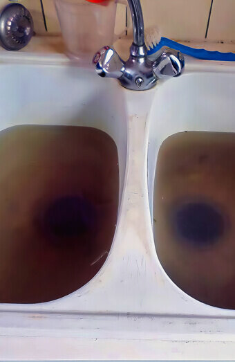 https://blockeddrainsmadeley.com.au/uploads/2025/07/blocked-sink-34341.jpg