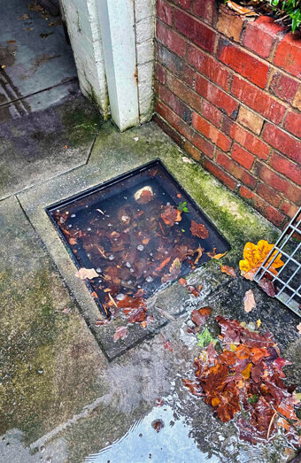 https://blockeddrainsmadeley.com.au/uploads/2025/07/hero-blocked-sewers-27767.jpg