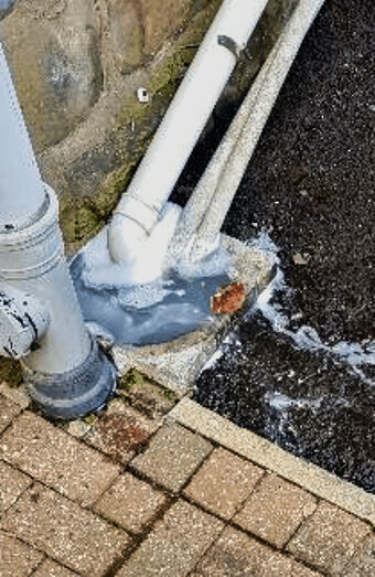 https://blockeddrainsmadeley.com.au/uploads/2025/07/hero-blocked-sewers-37549.jpg